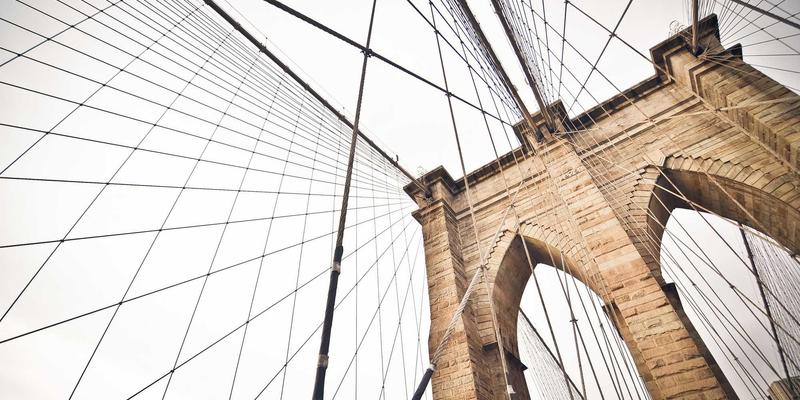 Photoshop大师课：黑白照片艺术中的色彩校正与纹理控制心法