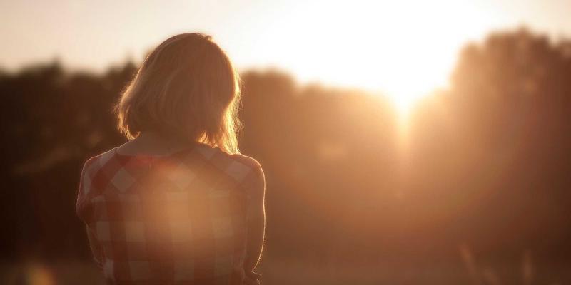 从入门到精通：三例Photoshop图像处理与色彩校正实战分析